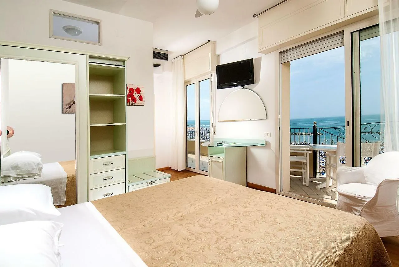***  Hotel La Rosa Cattolica Italia